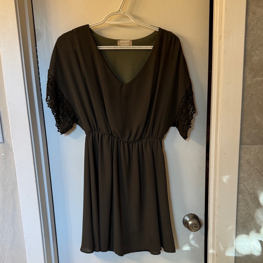 Altar’d State Olive Green dress with Lace Sleeves. Worn once!